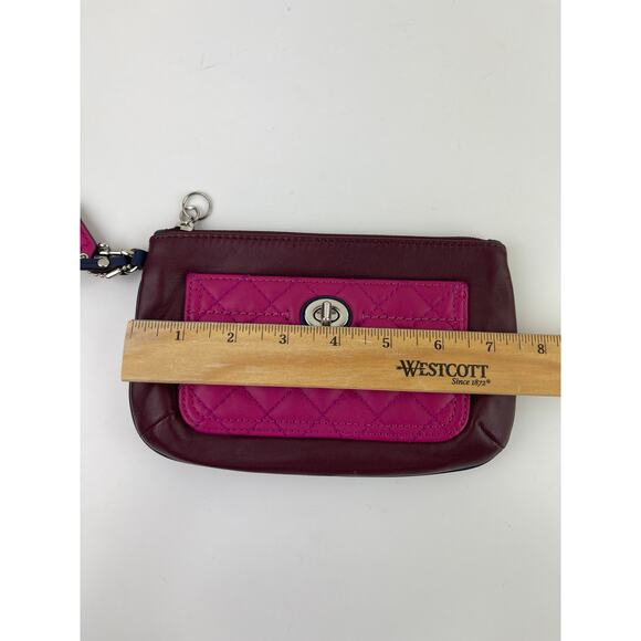 COACH Park Colorblock Burgundy Pink Turnlock Wristlet Wallet Quilted Barbiecore - Picture 6 of 7